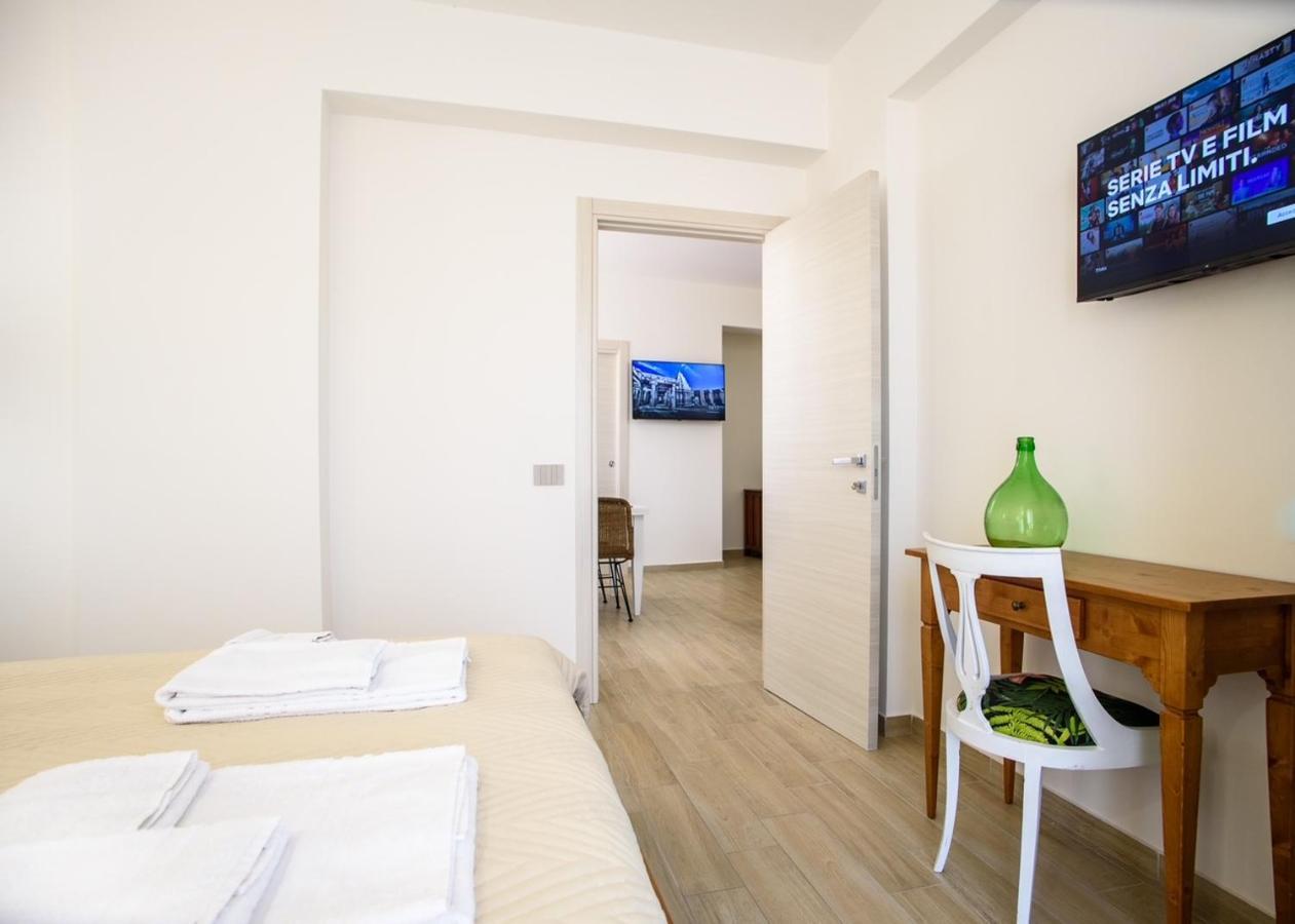 Central Station Apartments - Fanale Rentals Palermo Luaran gambar