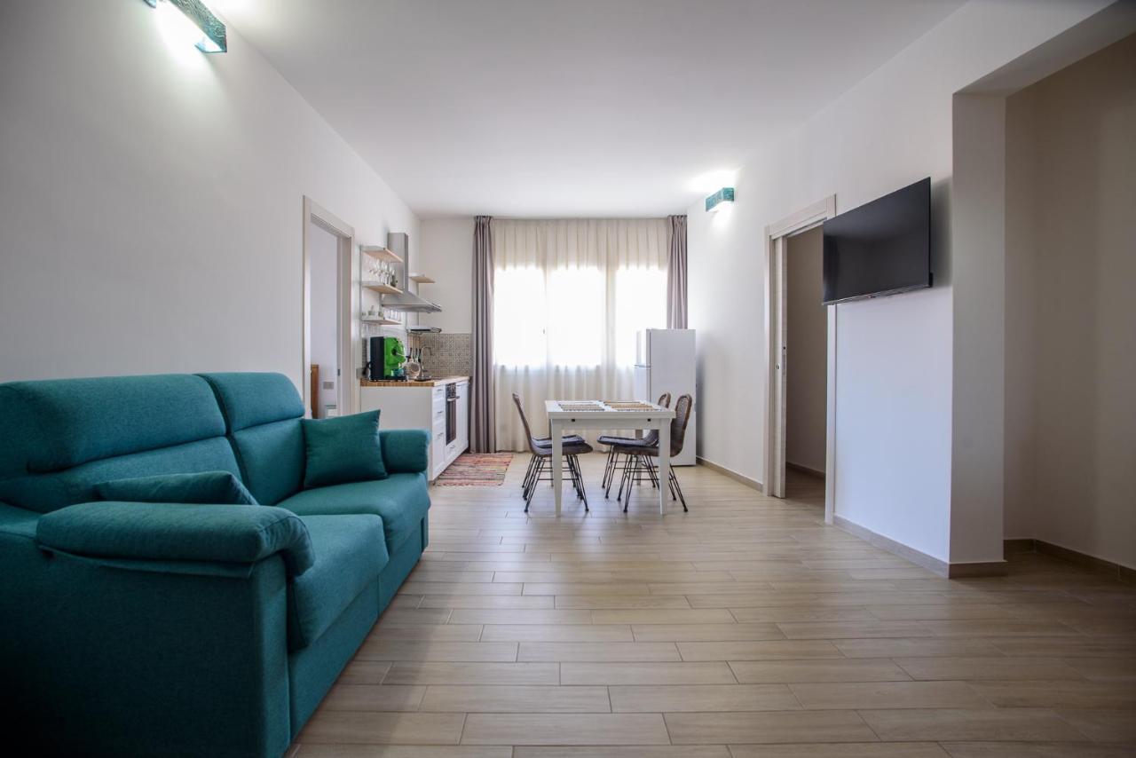 Central Station Apartments - Fanale Rentals Palermo Luaran gambar