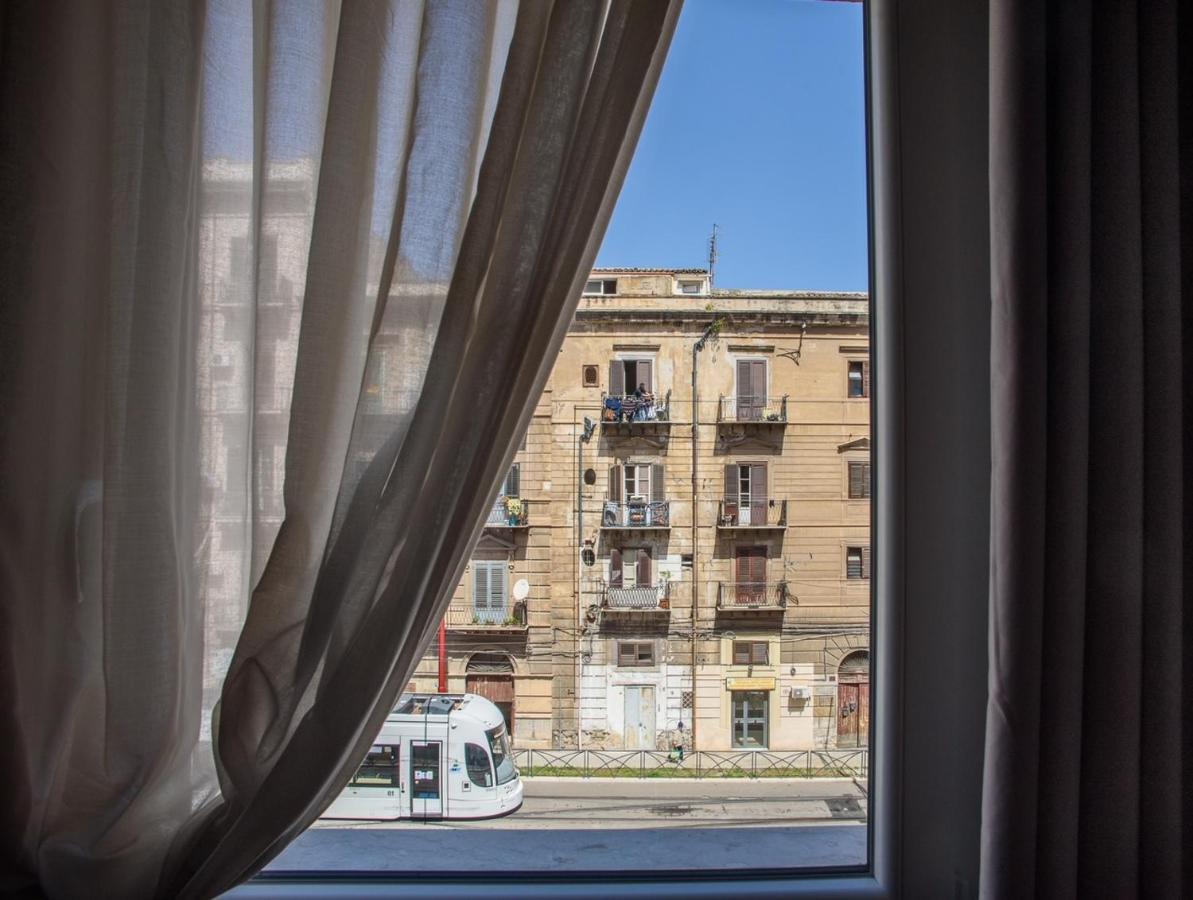 Central Station Apartments - Fanale Rentals Palermo Luaran gambar