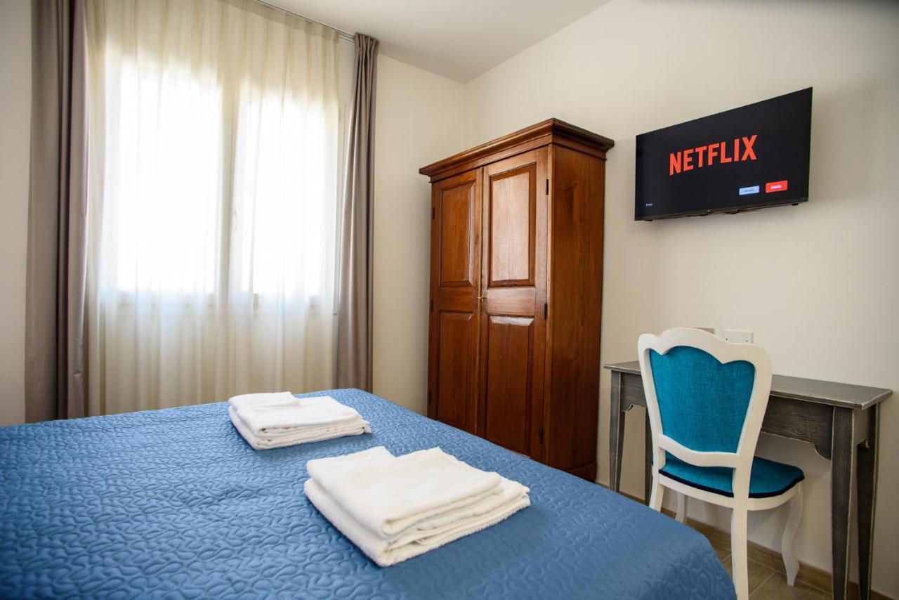 Central Station Apartments - Fanale Rentals Palermo Luaran gambar