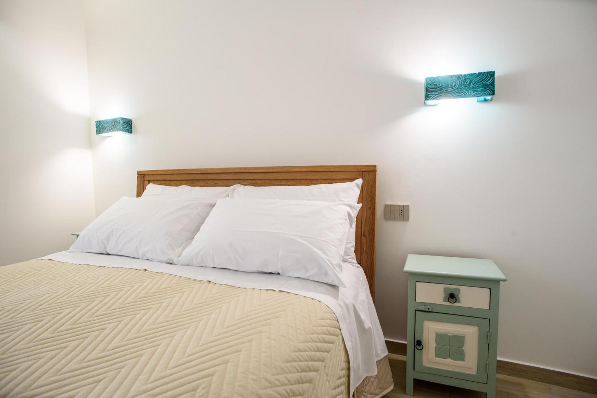 Central Station Apartments - Fanale Rentals Palermo Bilik gambar